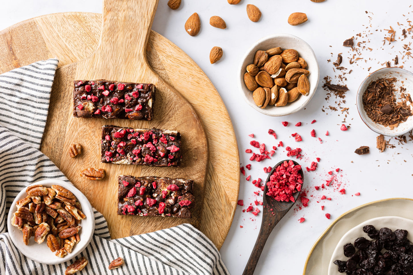 Delushious Sour Cherry Tiffin 42g (Pack of 15)